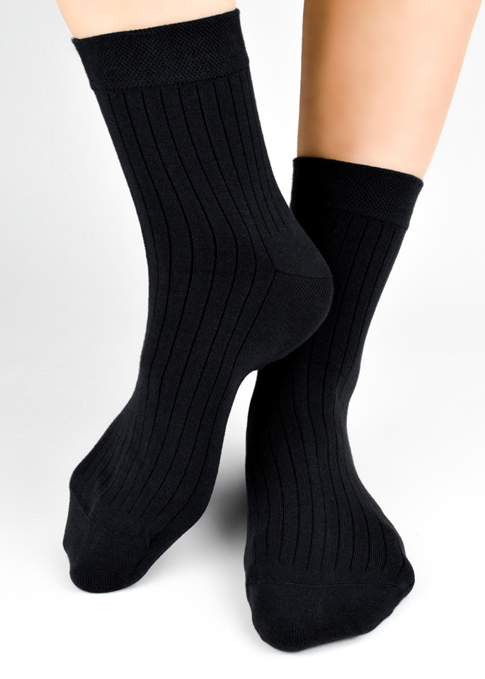 SKARPETY NOVITI SB178-M-01 ZAKOSTKI CZA 43-46