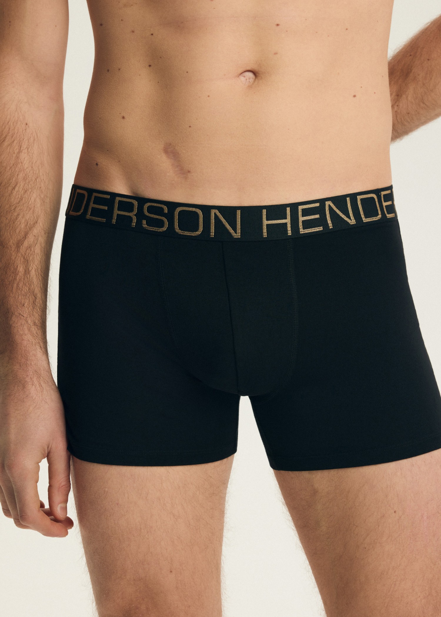 SZORTY HENDERSON 43793 NICE