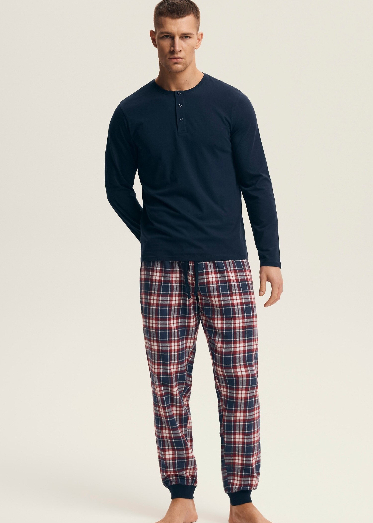 PIŻAMA HENDERSON 43457 NOIR 59X /XXL