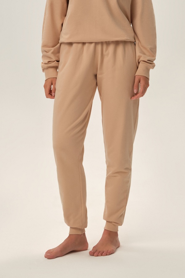 KOMPLET HENDERSON LADIES 41899 FAWN 80X /L KOMPLET HENDERSON LADIES 41899 FAWN 80X /L