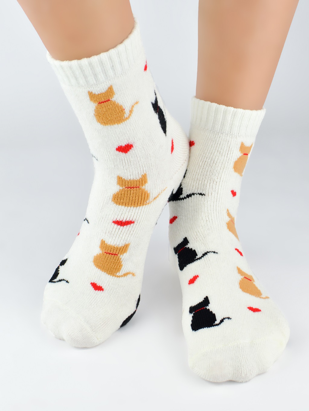 SKARPETY NOVITI SF010-G-02 FROTTE KOTY