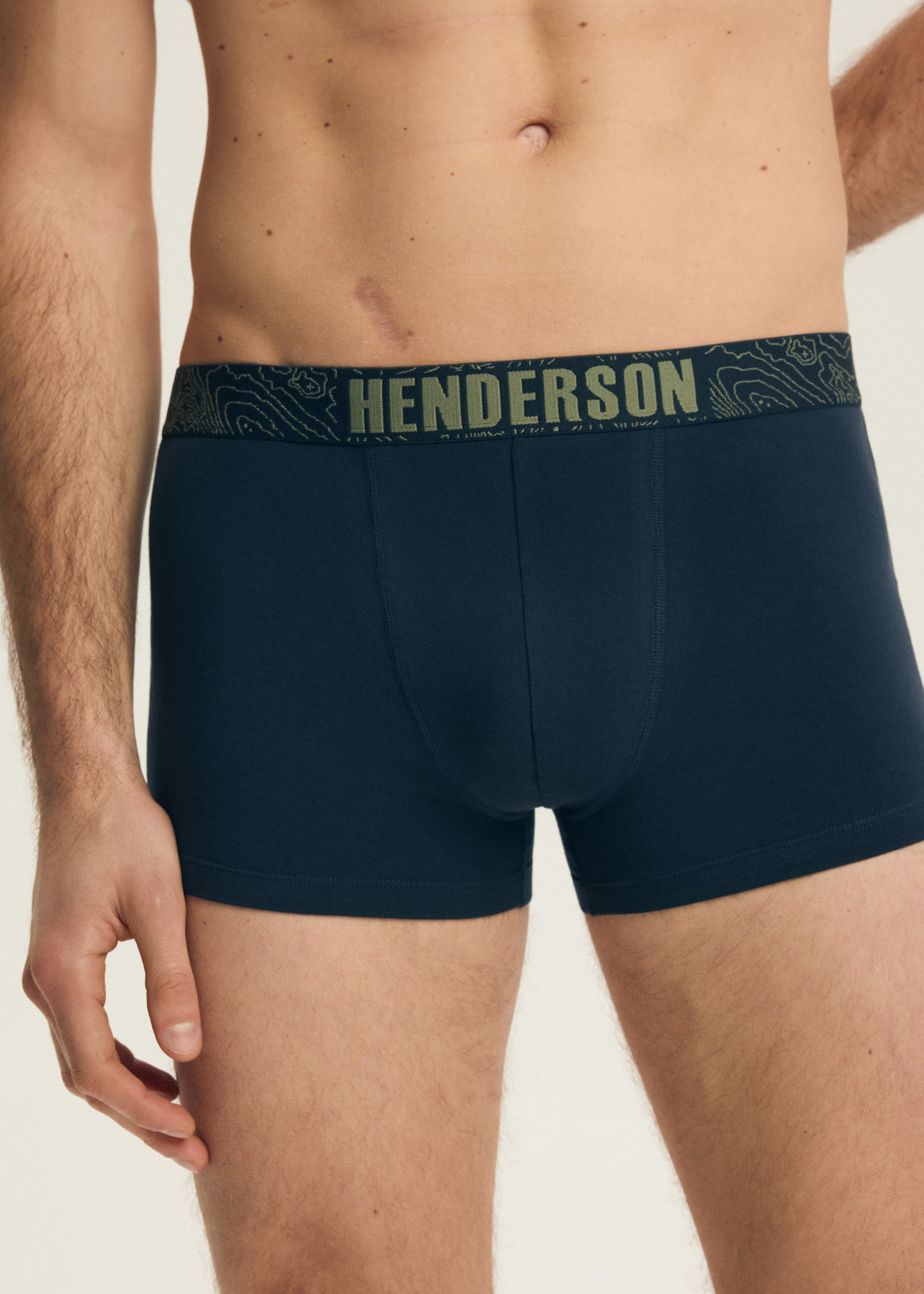 SZORTY HENDERSON 43385 LAP /XL