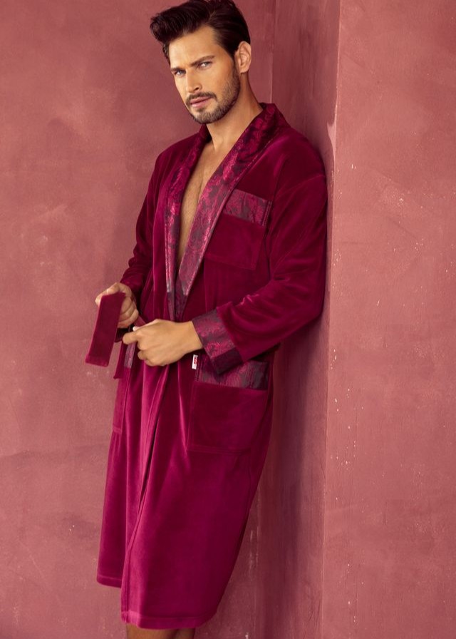 SZLAFROK DE LAFENSE 868 NOBLE BURGUND