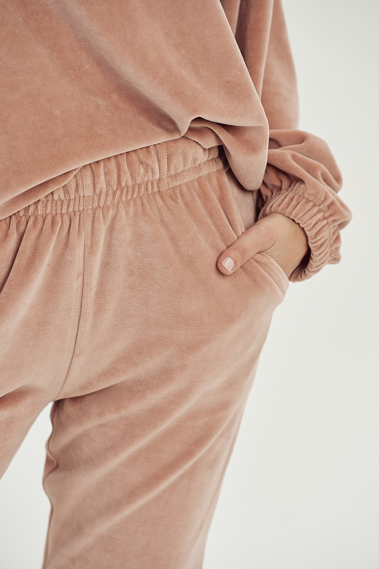 DRES TARO 3023 BELLE AW24 XL pudre