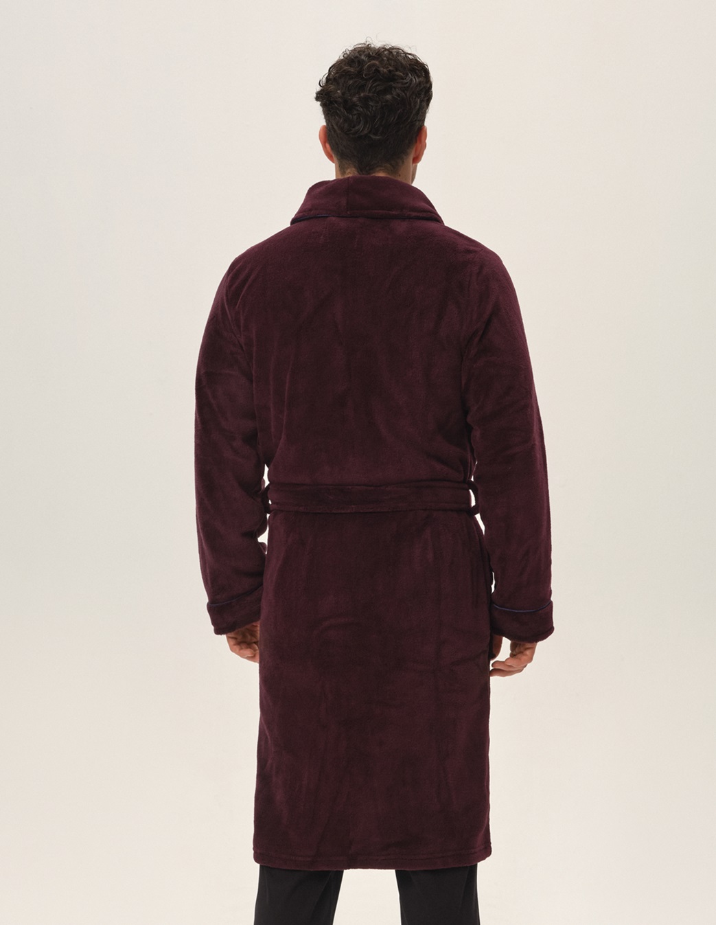 SZLAFROK HENDERSON 41935 HUSTLE 93X /XL