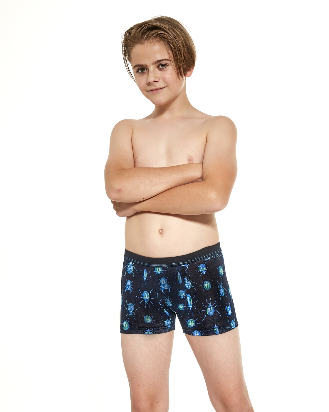 SZORTY CORNETTE YOUNG KY-700/117 BEETLE